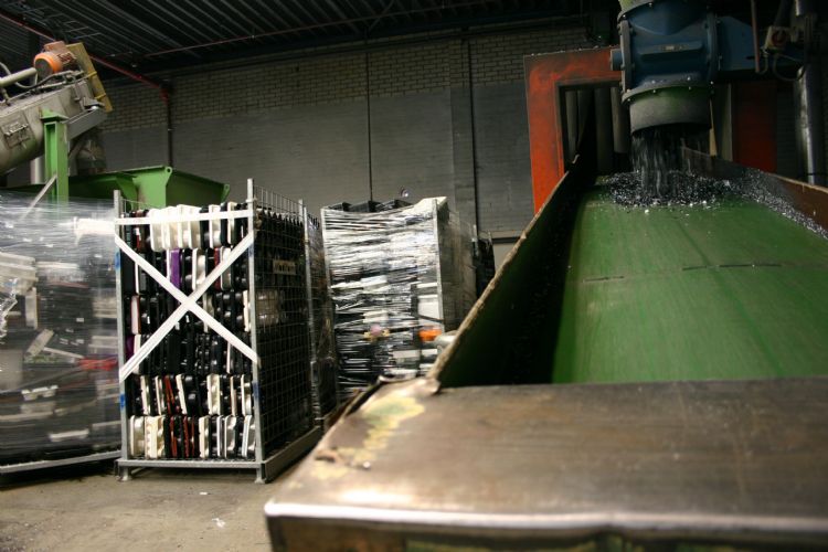 Modiform gebruikt diverse gerecyclede kunststoffen voor zijn producten en oplossingen Modiform gebruikt diverse gerecyclede kunststoffen voor zijn producten en oplossingen