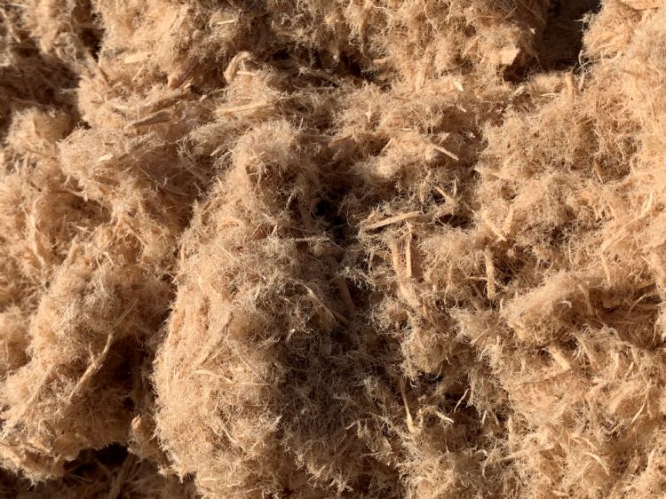 Lensli en Den Ouden Groep zien onder andere veel potentieel in Hortifibre (houtvezel) als hoogwaardige veenvervanger. Lensli en Den Ouden Groep zien onder andere veel potentieel in Hortifibre (houtvezel) als hoogwaardige veenvervanger.