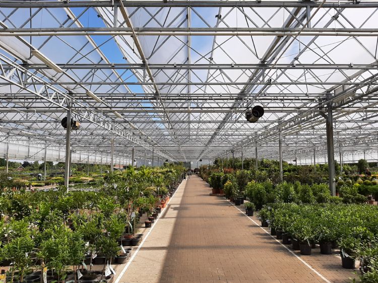 Bij een kas voor cash-and-carry staat veiligheid voorop. Bij een kas voor cash-and-carry staat veiligheid voorop.