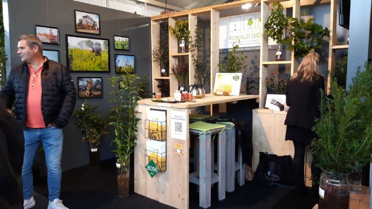 De prijswinnende stand van Ronald Dictus De prijswinnende stand van Ronald Dictus