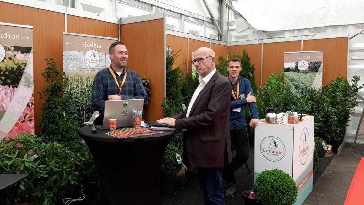 Kom eens buurten bij De Buurte volgens Henry Kom eens buurten bij De Buurte volgens Henry