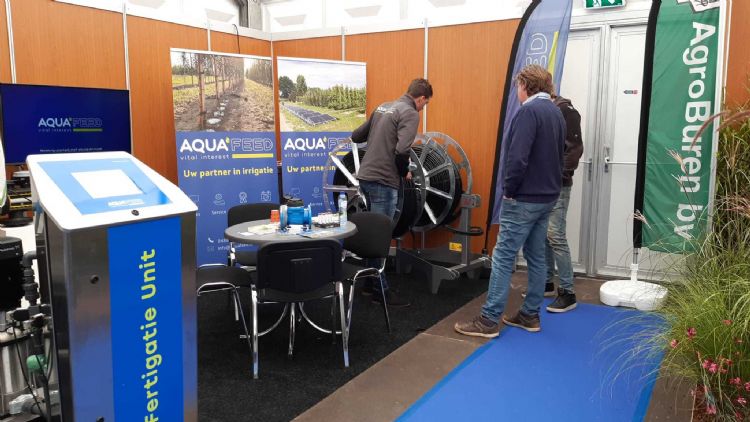 Mikey van Aquafeed vertelt over de ins en puts van druppelslangen Mikey van Aquafeed vertelt over de ins en puts van druppelslangen