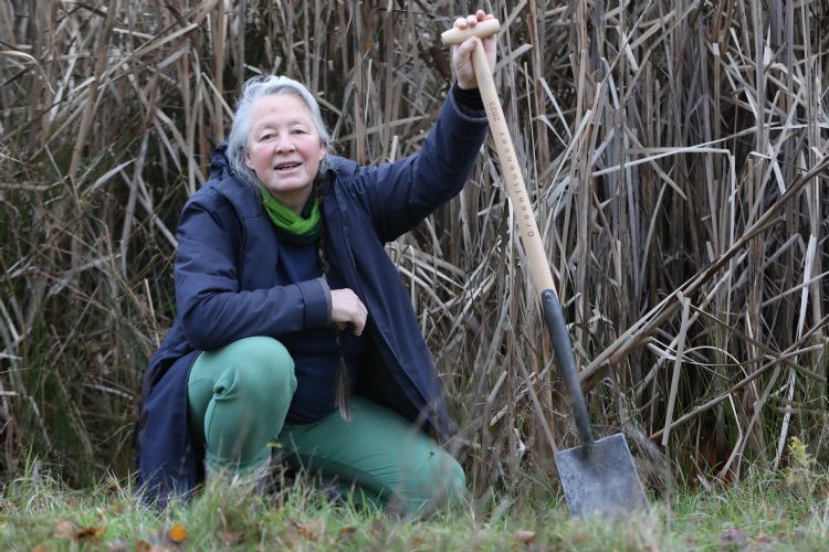 Lucy Bathgate Lucy Bathgate