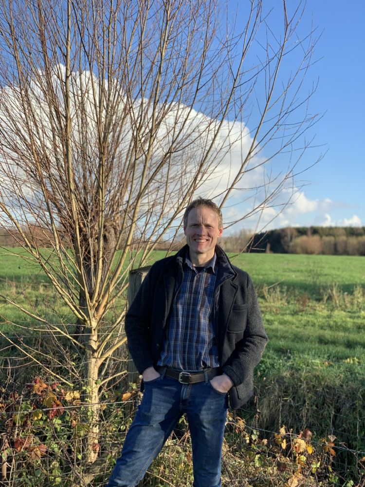 Adriaan van de Ven heeft een grote passie voor de ontwikkeling van de ideale verdeling van vloeistof. Adriaan van de Ven heeft een grote passie voor de ontwikkeling van de ideale verdeling van vloeistof.