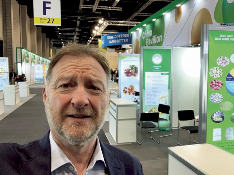 Paul Schildmeijer: 'We blijven ook zoeken naar cold compostable materiaal.' Paul Schildmeijer: 'We blijven ook zoeken naar cold compostable materiaal.'