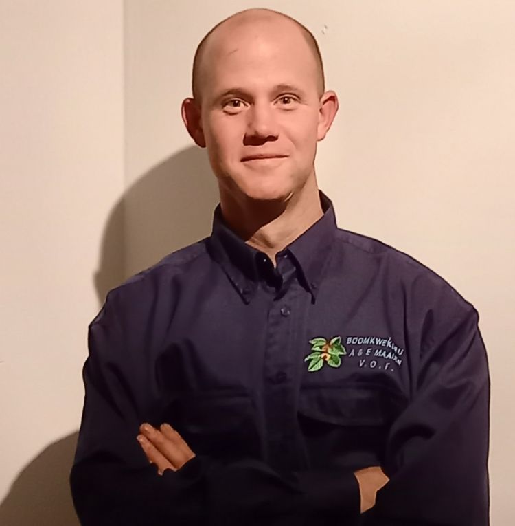 Erwin Maaijen van A & E Maaijen kweekt moeilijk vermeerderbare soorten bij zijn kwekerij Erwin Maaijen van A & E Maaijen kweekt moeilijk vermeerderbare soorten bij zijn kwekerij