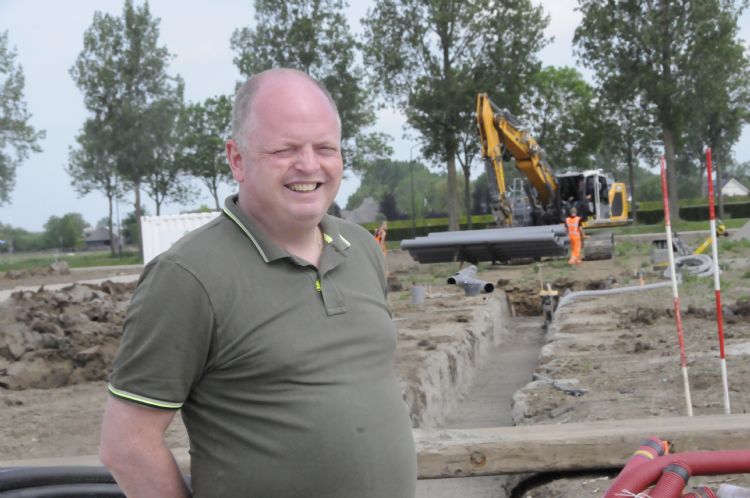 Dirk Bouman verhuist naar de andere kant Dirk Bouman verhuist naar de andere kant