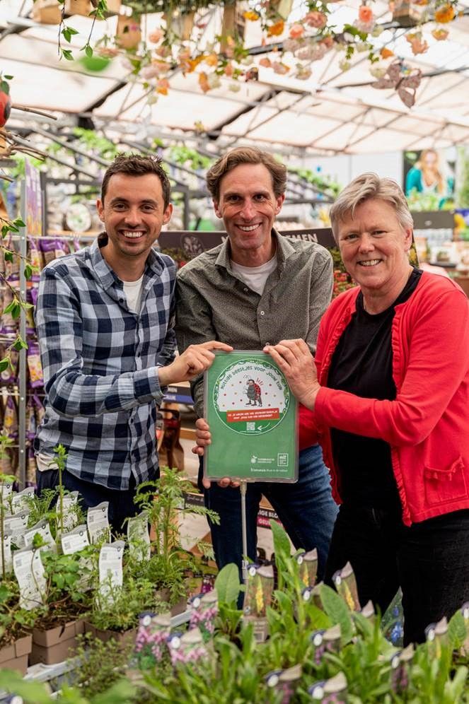 Pieter Maes (Velt), Toon Wurfbain (Tuinbranche Nederland) en Mirjam Weisscher (Velt)