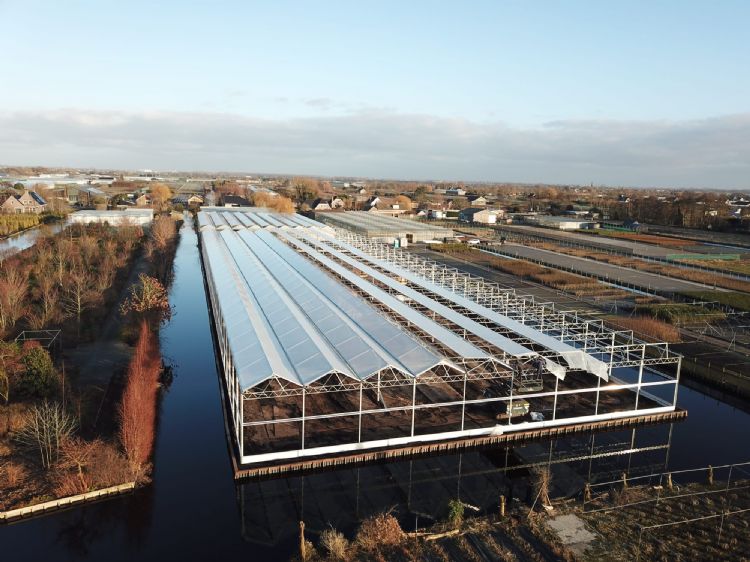 De foliekas in aanbouw, foto: AgrowSer-VDH Foliekassen 