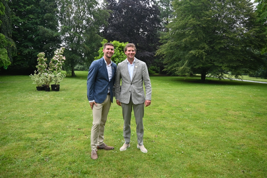 Florian Faassen (rechts) met zijn broer Rowan: de vijfde generatie Faassen bij het honderdjarige bedrijf