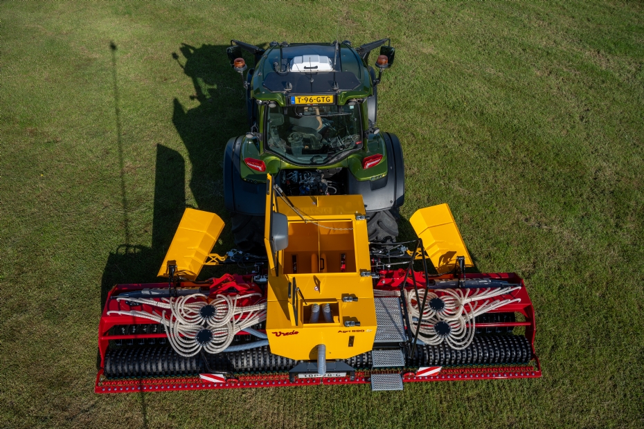 De DZ5 Agri met Triple Dosing. Beeld: Vredo